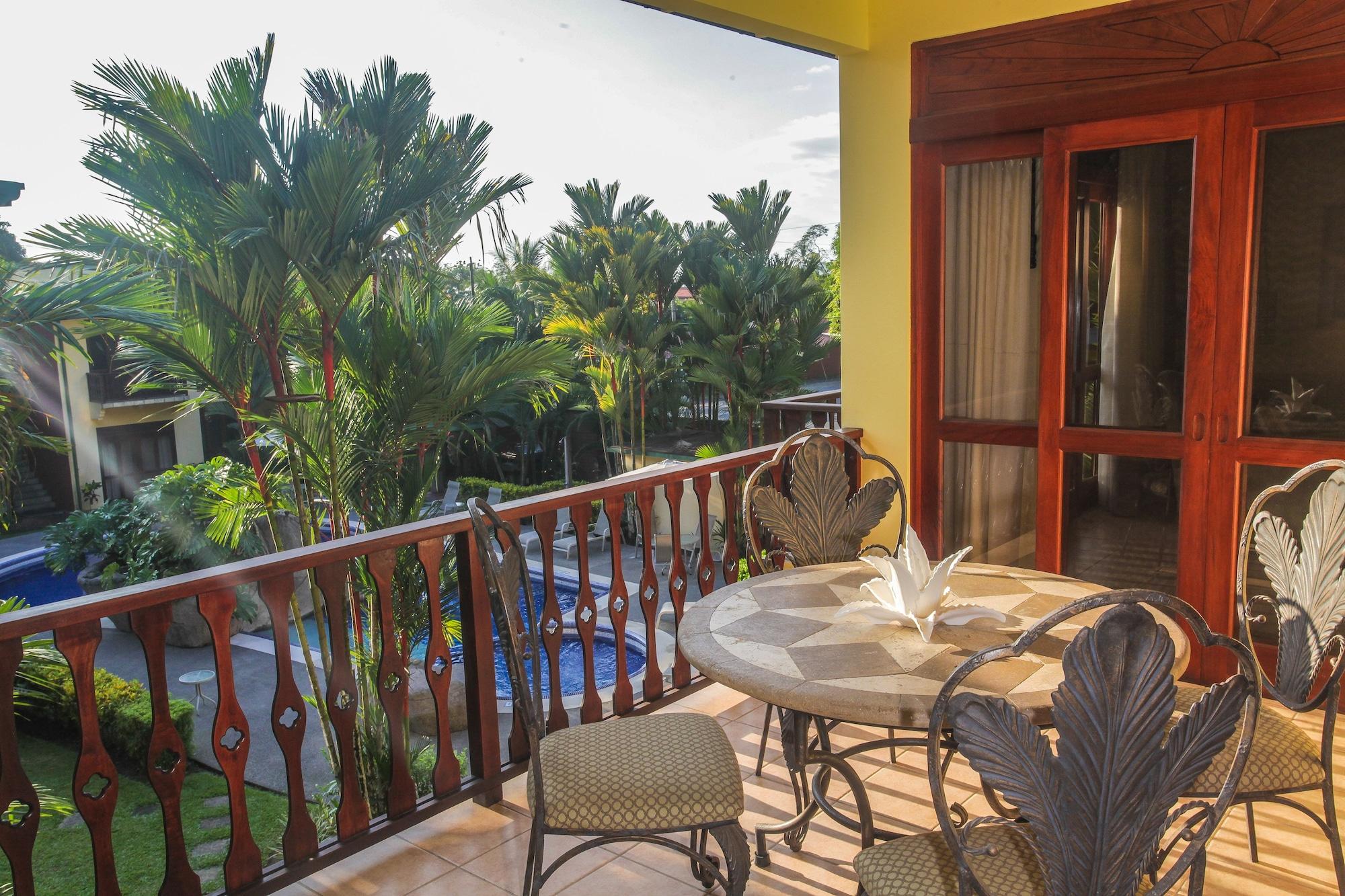 Club Del Sol Hotel Jaco Exterior photo