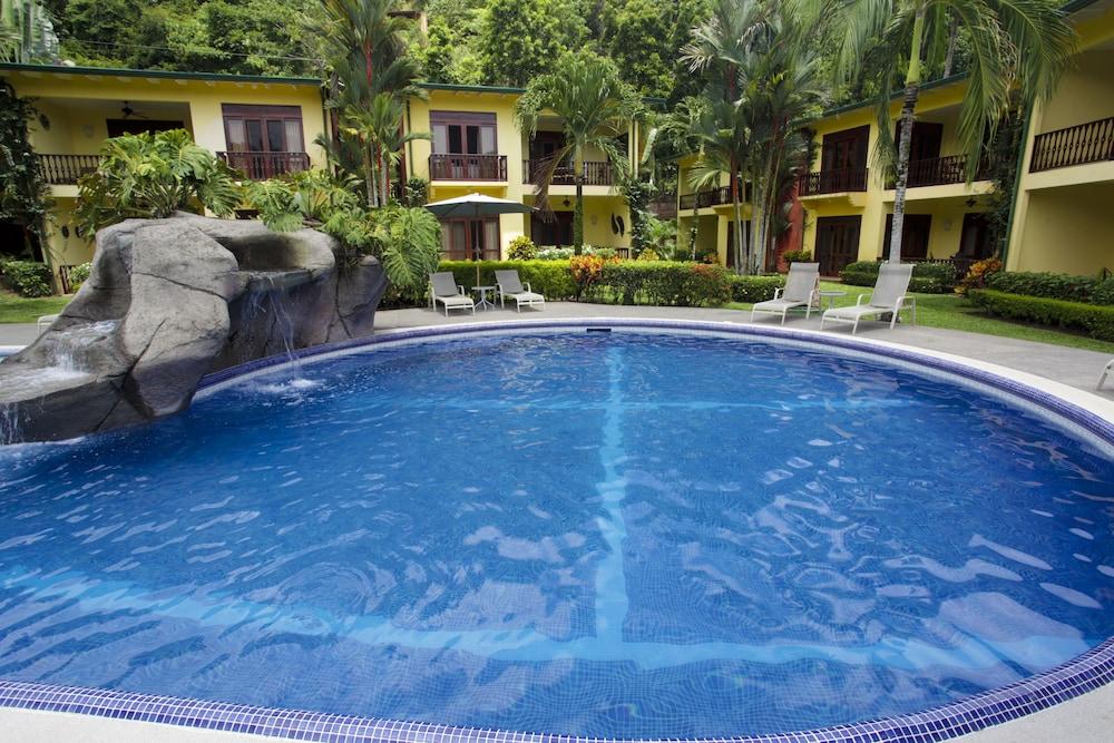 Club Del Sol Hotel Jaco Exterior photo
